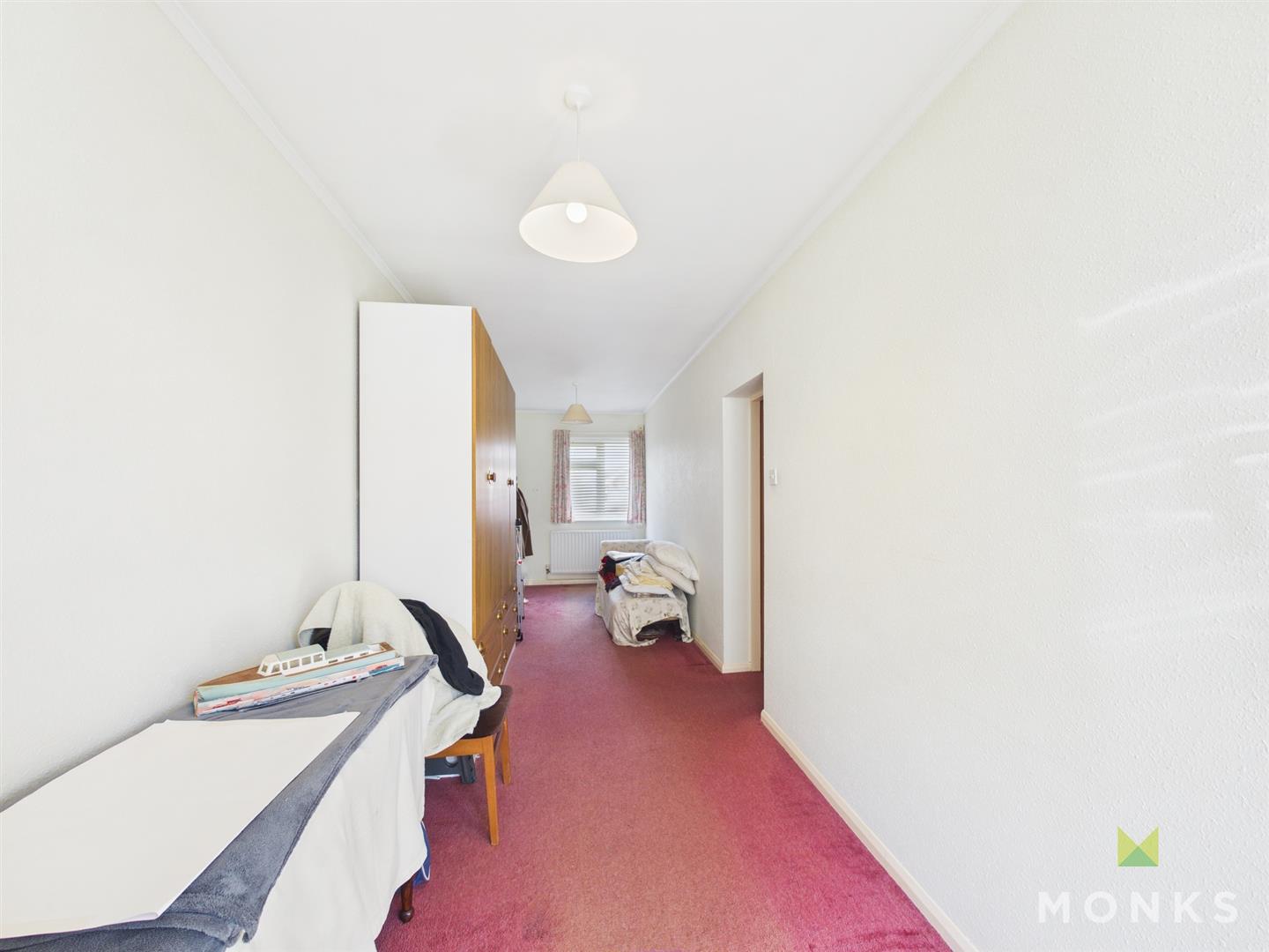 39 Roden Grove, Shrewsbury, SY4 5HJ For Sale